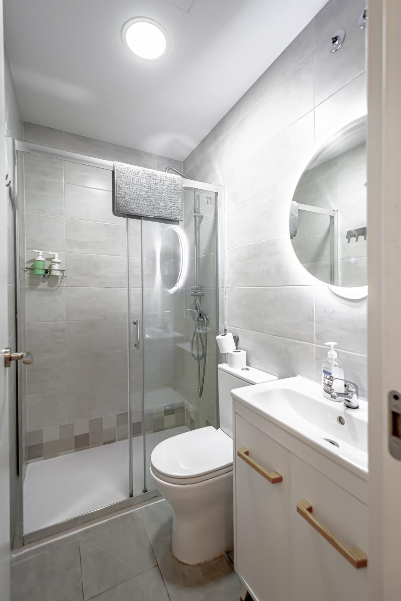 Apartamentos Tetuan Madrid Extérieur photo